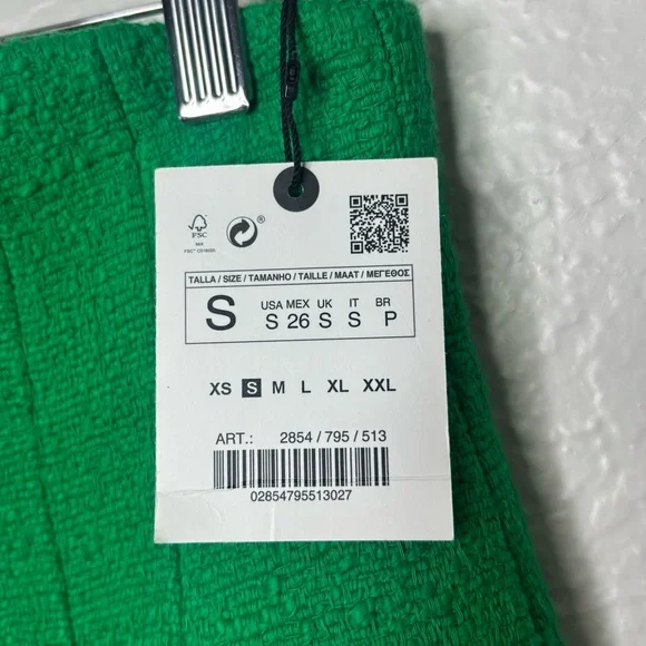 NWT Zara Green High Rise Textured Gold Button Detail Mini Skirt Size Small - Picture 4 of 6